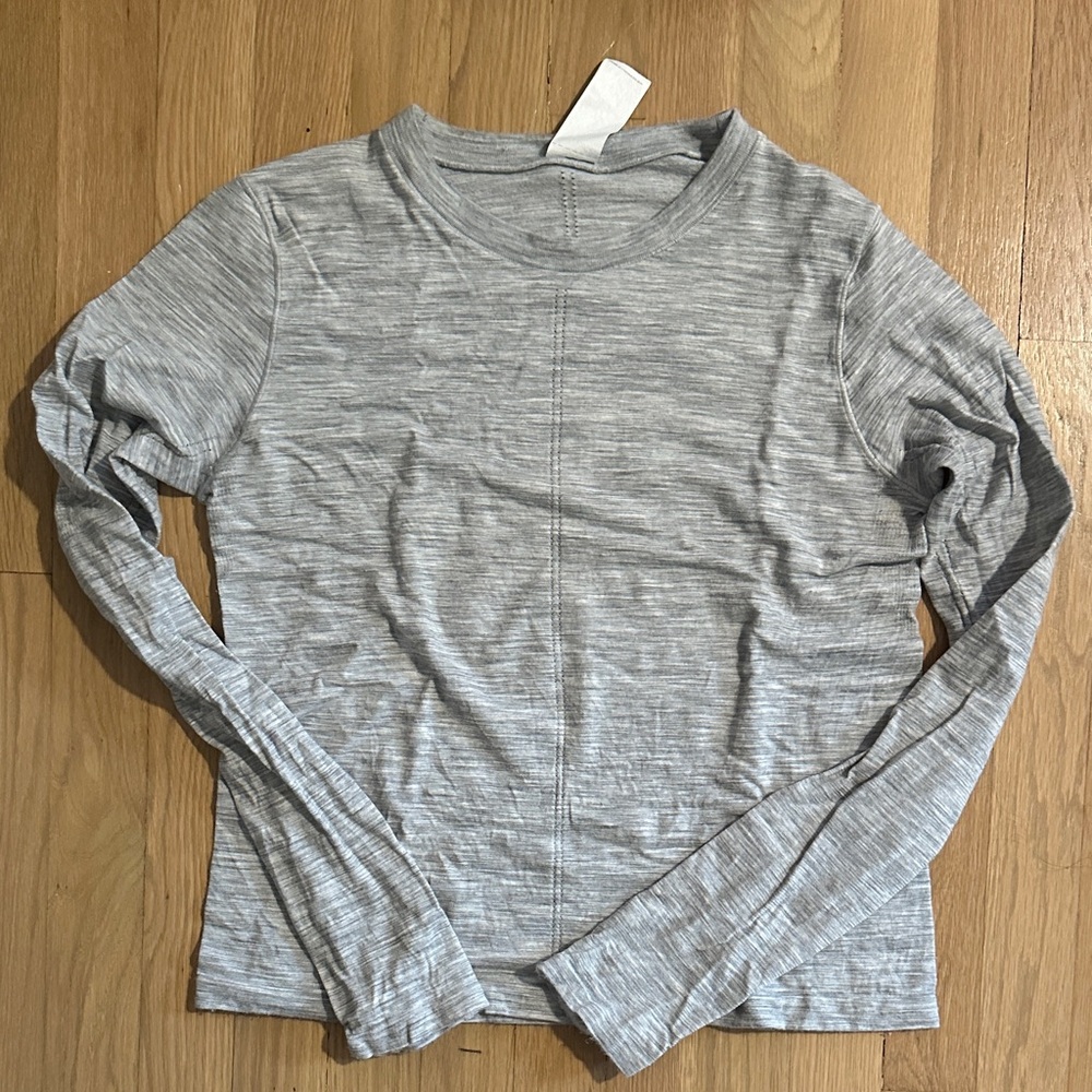 Athleta Heather Gray Long Sleeve Top